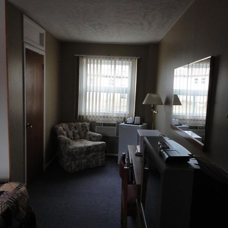 Hipwell'S Motel Fonthill ภายนอก รูปภาพ
