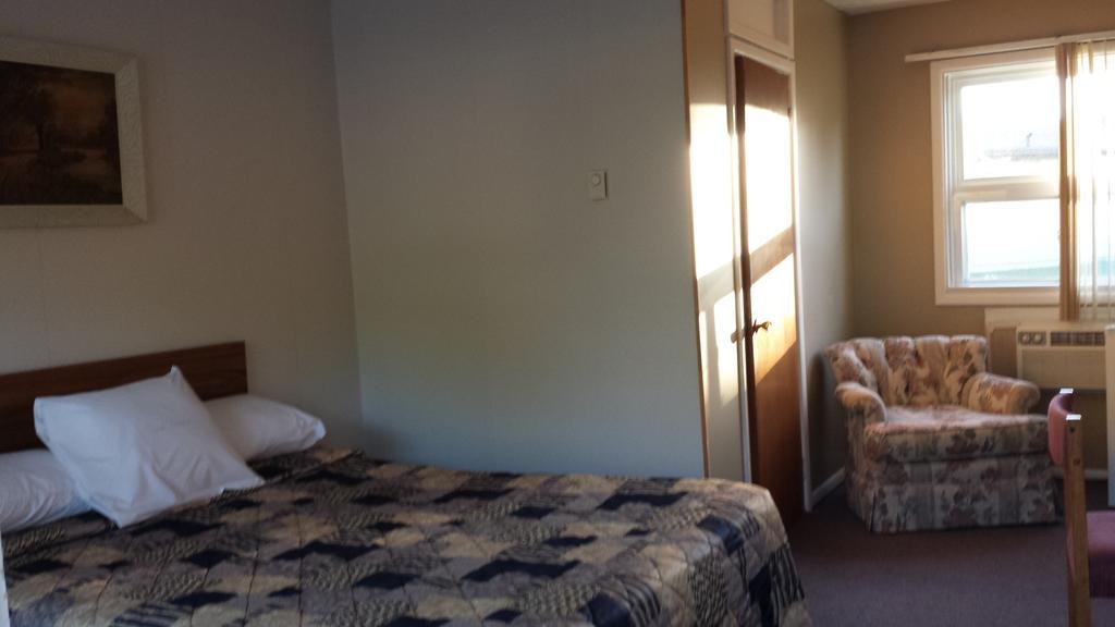 Hipwell'S Motel Fonthill ห้อง รูปภาพ