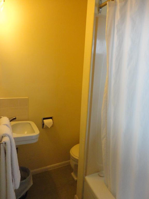 Hipwell'S Motel Fonthill ห้อง รูปภาพ