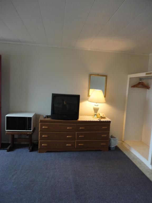Hipwell'S Motel Fonthill ภายนอก รูปภาพ