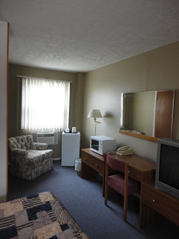 Hipwell'S Motel Fonthill ภายนอก รูปภาพ