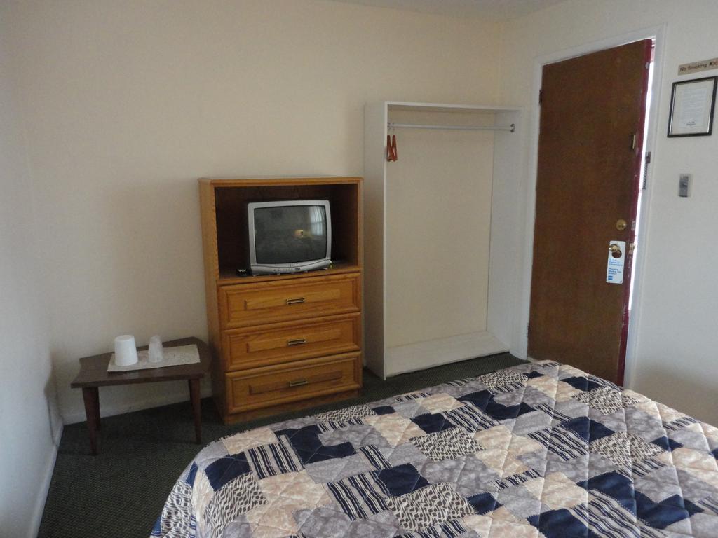 Hipwell'S Motel Fonthill ห้อง รูปภาพ