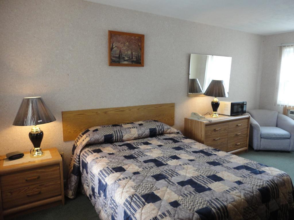 Hipwell'S Motel Fonthill ห้อง รูปภาพ